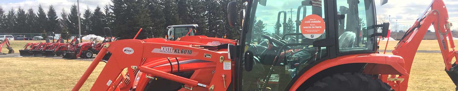 Kioti Tractor wiht back hoe